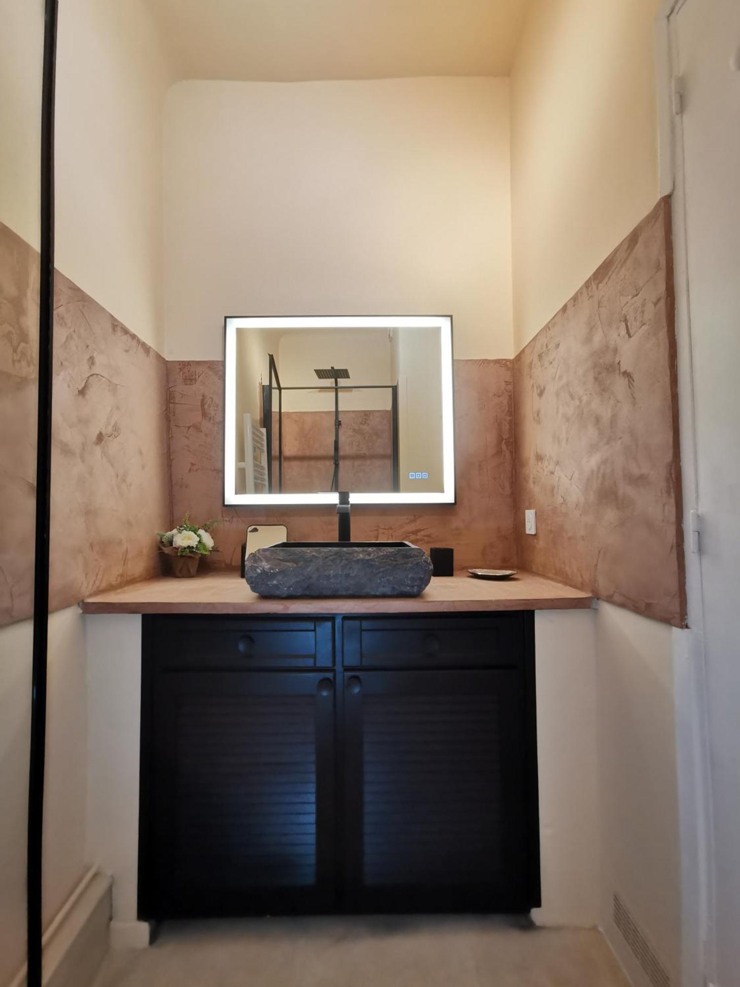 Appartement Centre Historique Aix En Provence, Place Ramus آيكس أومبروفينس المظهر الخارجي الصورة
